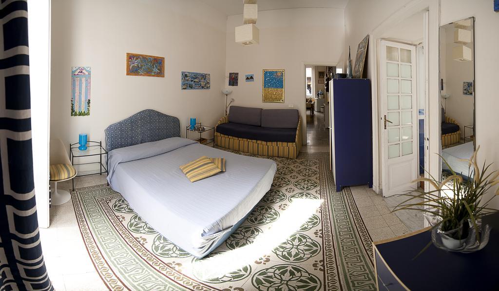 B&B Platamon Napoli Værelse billede